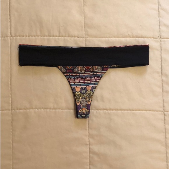 San Lorenzo Reversible Bikini - Picture 3 of 6